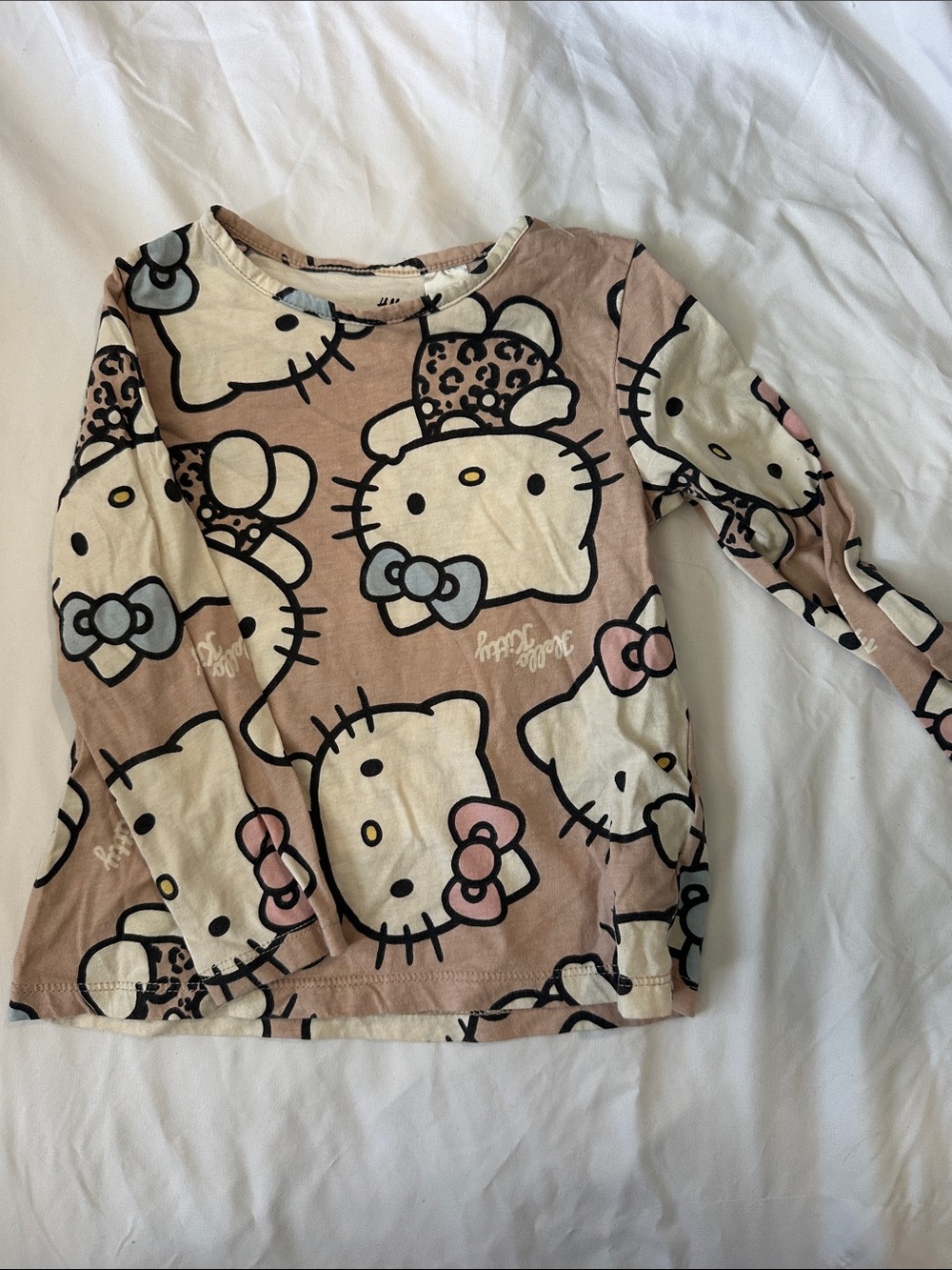 Hello Kitty Beige & Pink Long-Sleeve Kids Top